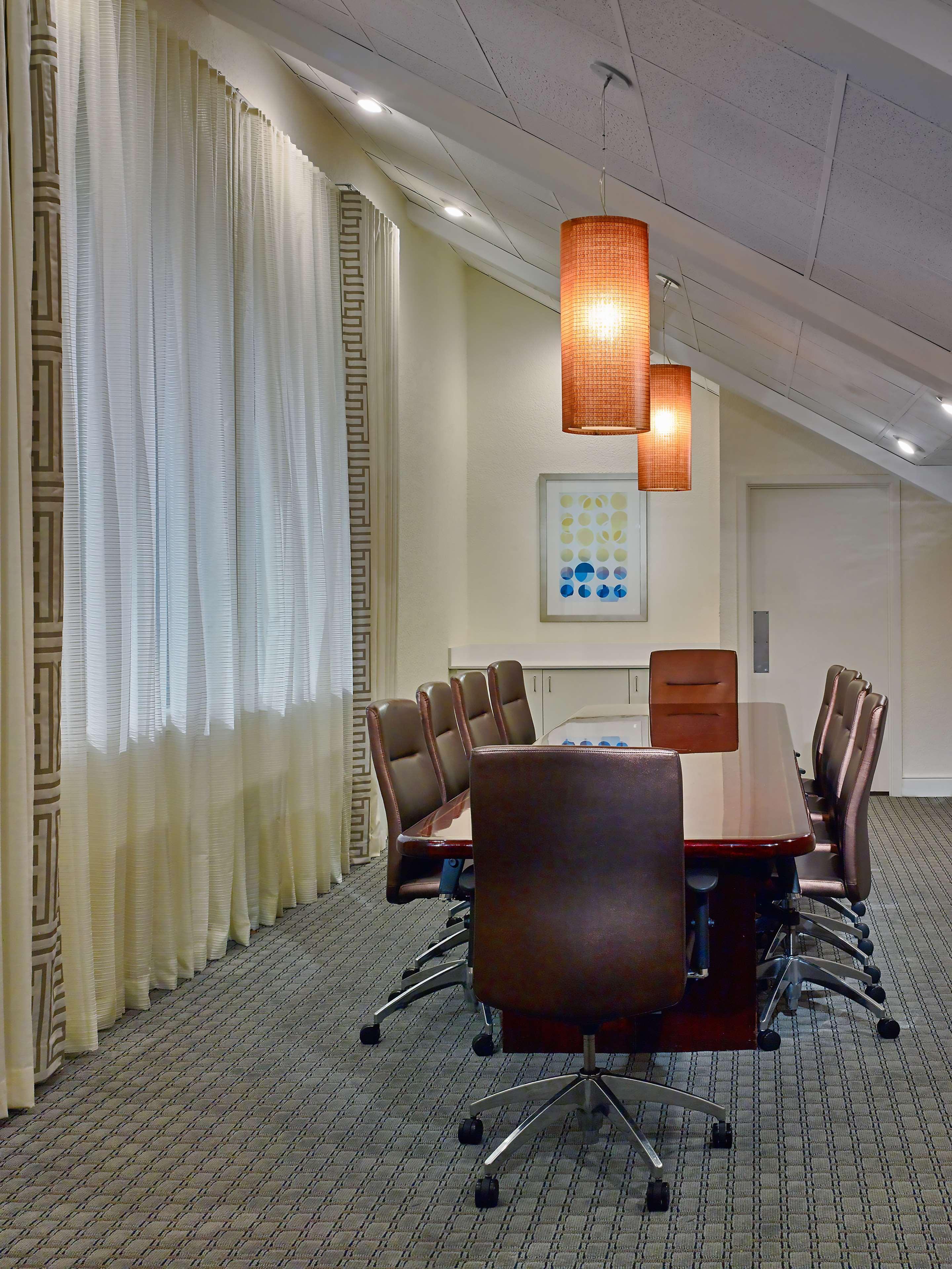 Sonesta Simply Suites Memphis East Poplar Pike Buitenkant foto