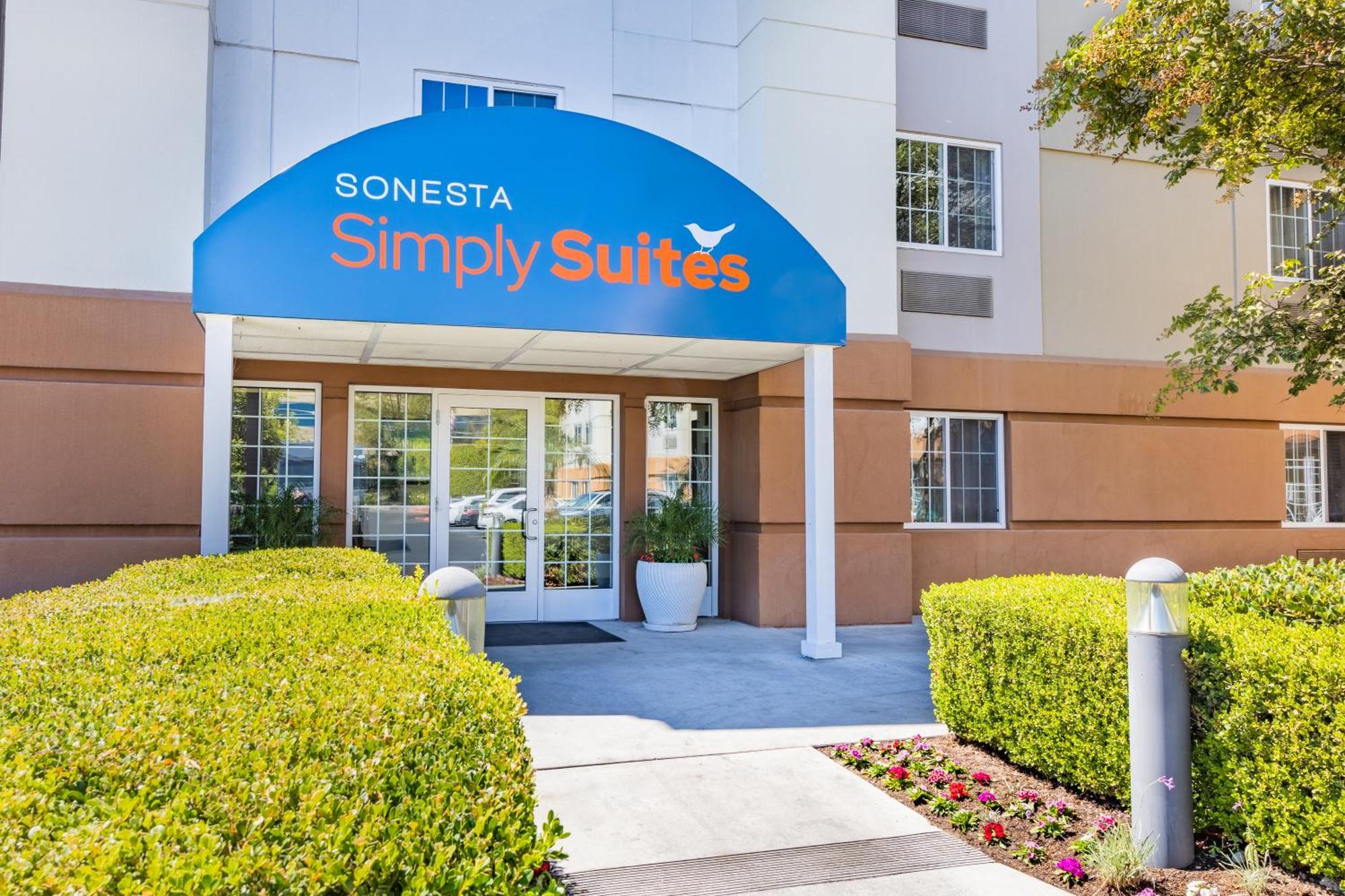 Sonesta Simply Suites Memphis East Poplar Pike Buitenkant foto